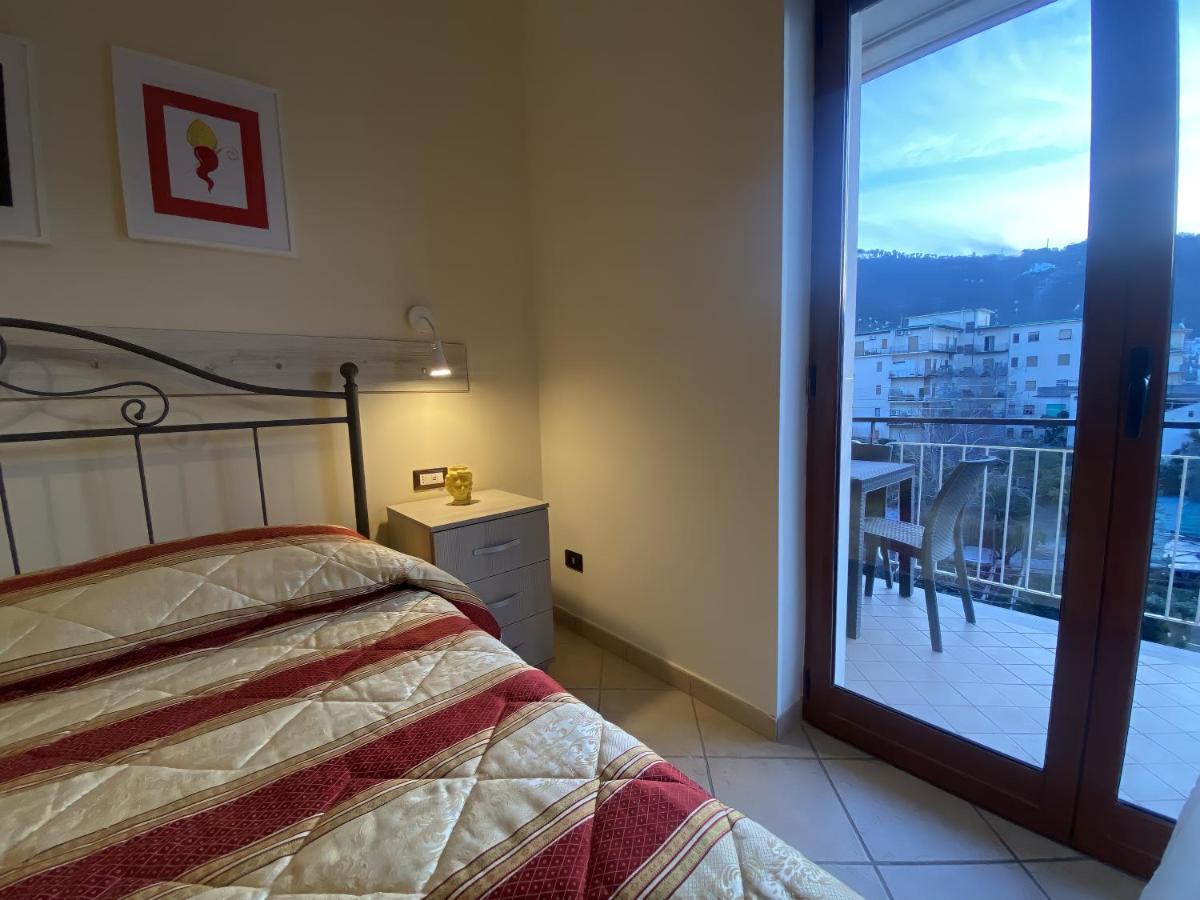 The Reef Apartment Sorrento Exteriör bild